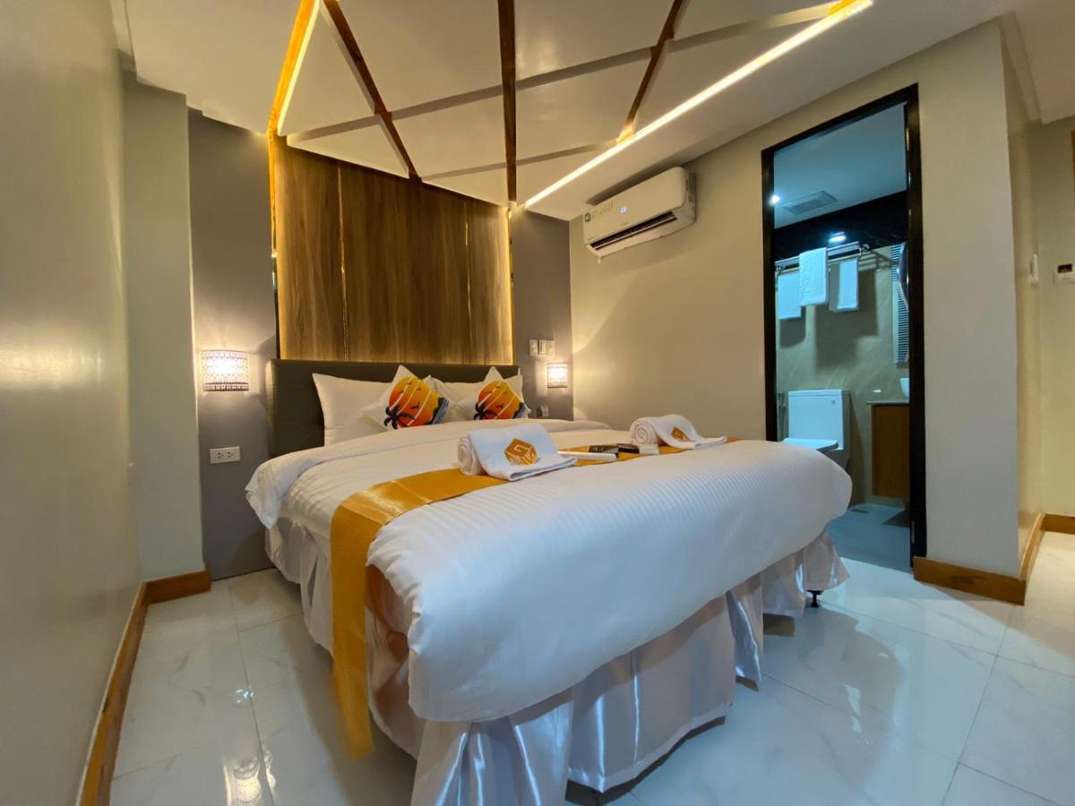 Ngn Gran Hotel Tuguegarao City Buitenkant foto