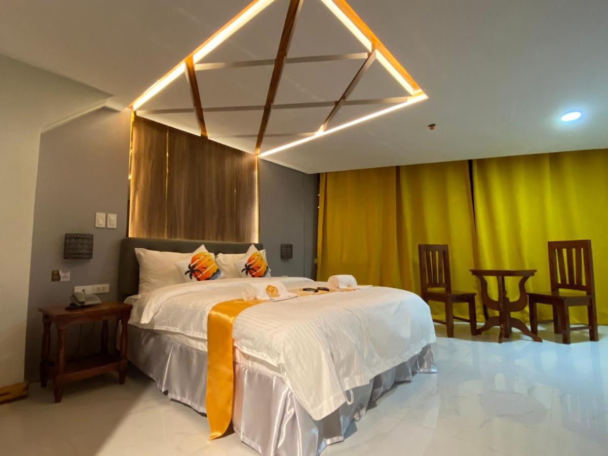 Ngn Gran Hotel Tuguegarao City Buitenkant foto