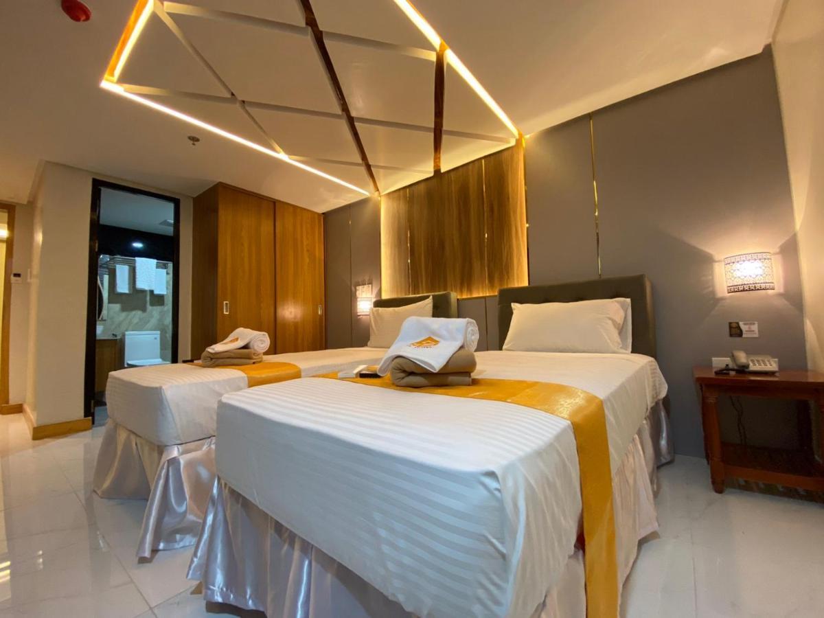 Ngn Gran Hotel Tuguegarao City Buitenkant foto