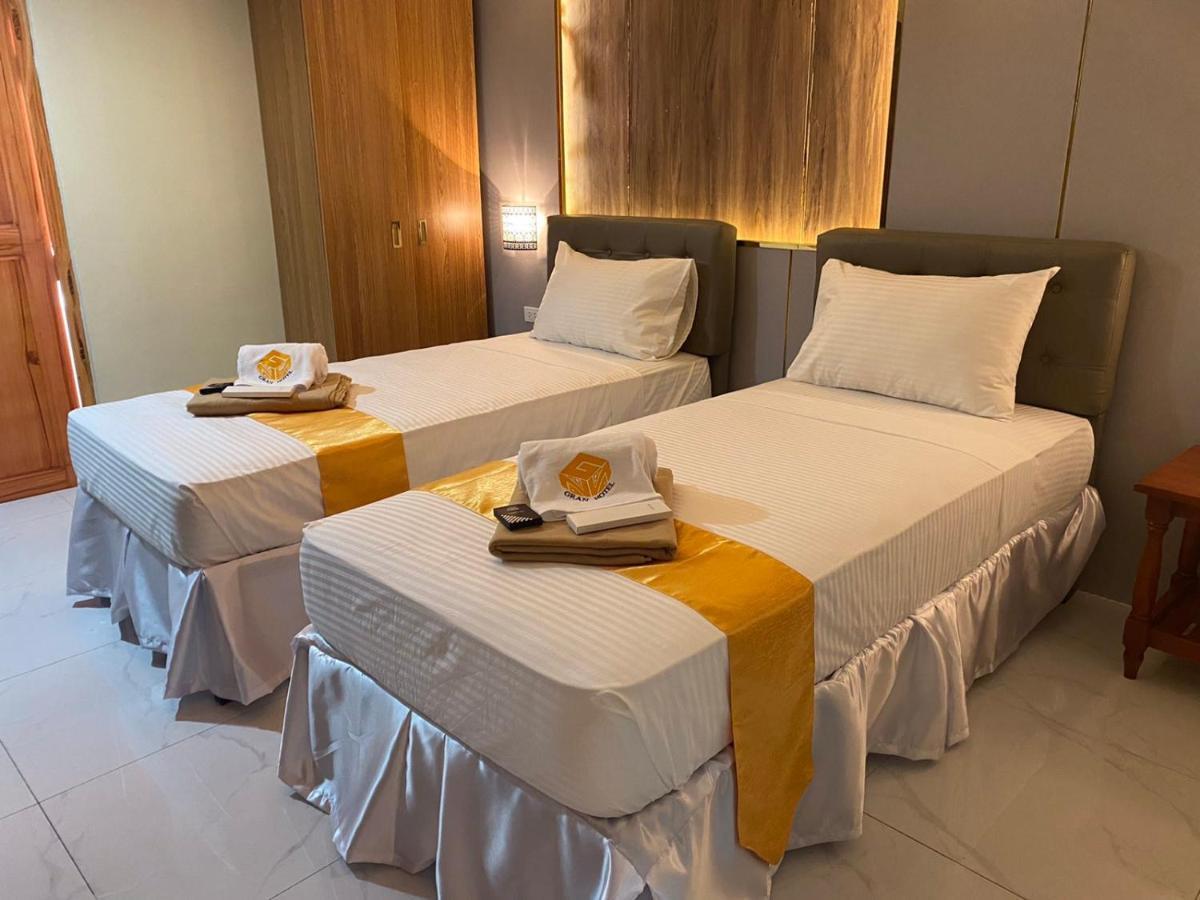Ngn Gran Hotel Tuguegarao City Buitenkant foto