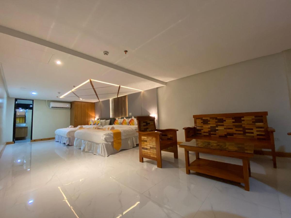 Ngn Gran Hotel Tuguegarao City Buitenkant foto