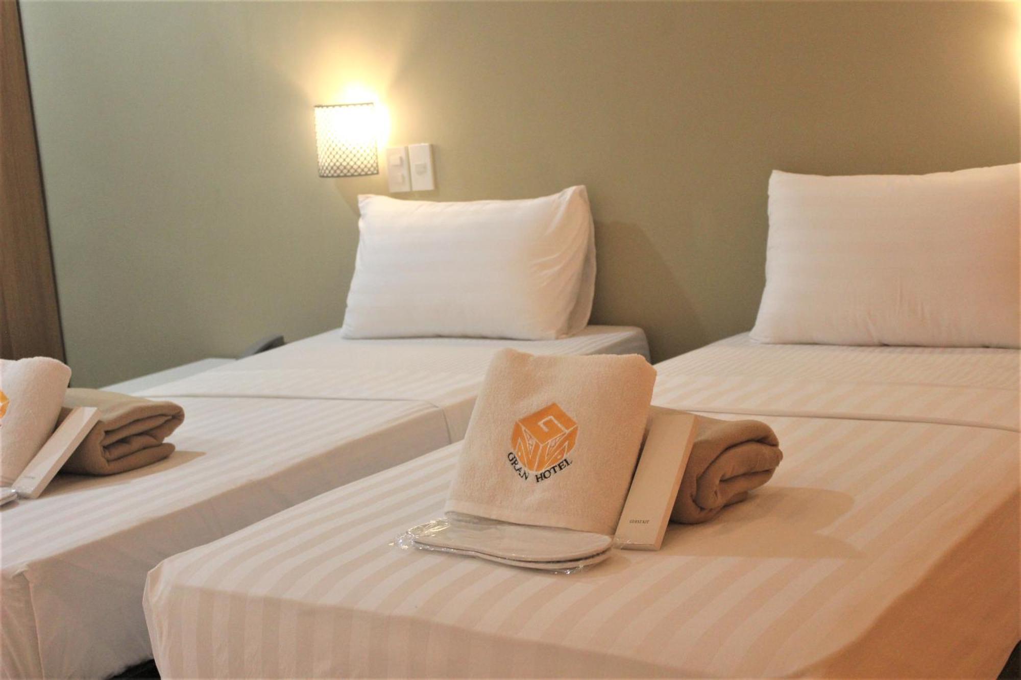 Ngn Gran Hotel Tuguegarao City Buitenkant foto