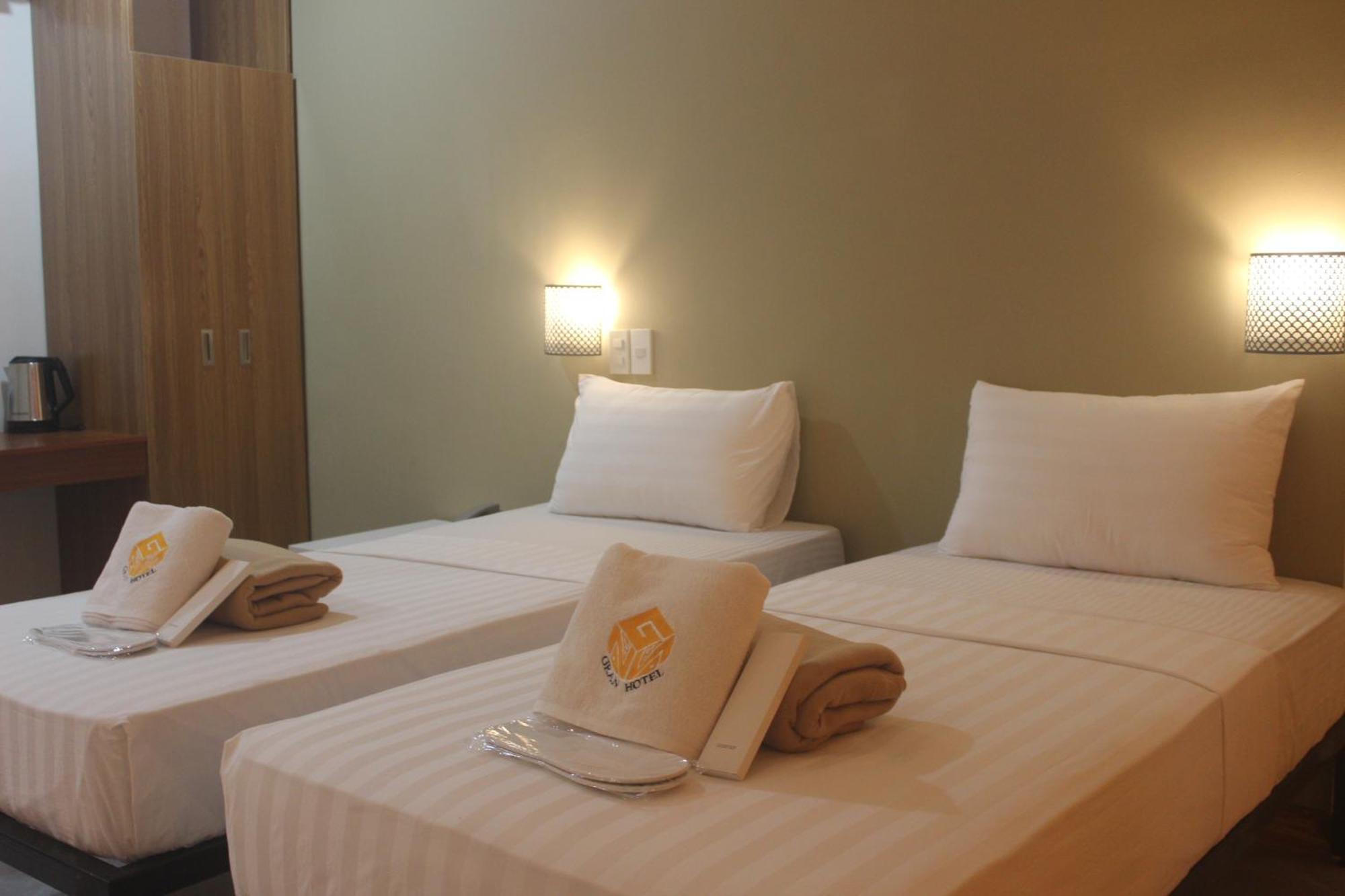 Ngn Gran Hotel Tuguegarao City Buitenkant foto